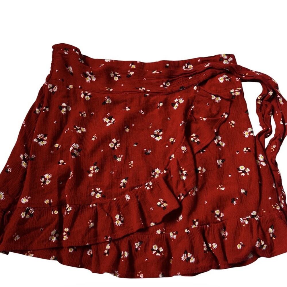 Mi Ami Francescas Women Size Large Wrap Mini Skirt Red Floral | 65-19